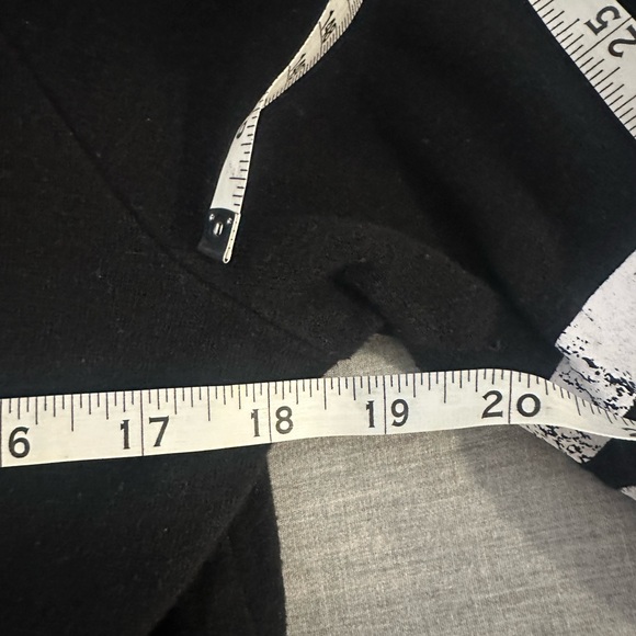 PINK Victoria's Secret Black and White Striped Cardigan Sporting Nebraska Husker - Picture 5 of 7